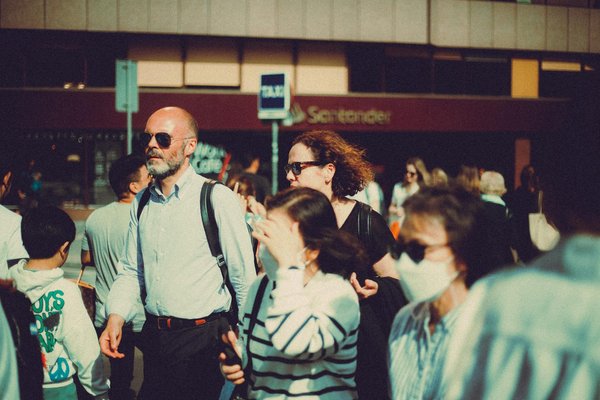 Comment la science-fiction peut-elle inspirer des solutions innovantes aux problèmes actuels ?